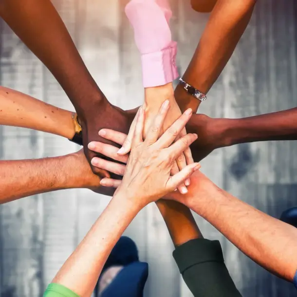 support-hands